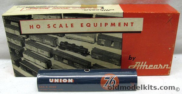 Athearn 1/87 One Dome Tank Car - Union Oil 76 - HO Craftsman Kit with Sprung Metal Trucks, A505 plastic model kit